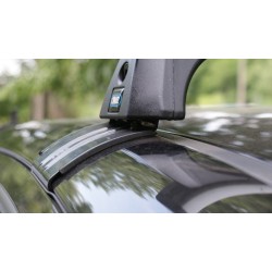 CRUZ ST Stalowy bagażnik dachowy